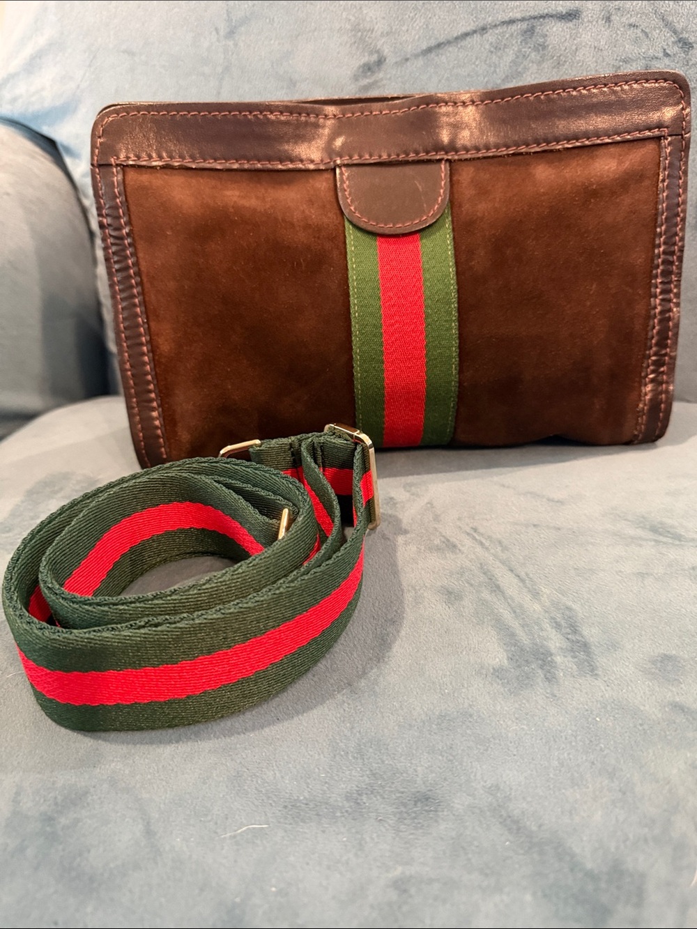 Classic Men's Suede Clutch with Green-Red Accent